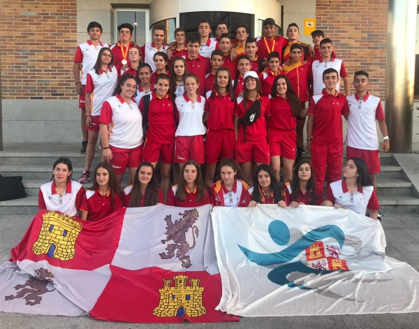 LA SELECCIÓN FEMENINA TERCERA EN EL NACIONAL POR FEDERACIONES SUB16